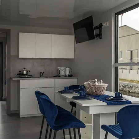 Hotel na wodzie Houseboat, Swinoujscie